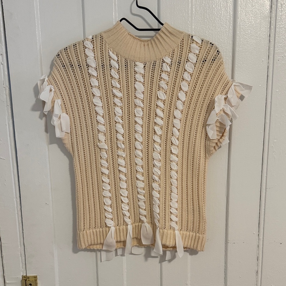 Club Monaco Beige Knit Blouse with White Ribbon Accents